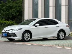 Toyota Camry 2023 2.0G Luxury Edition - ფოტო 1