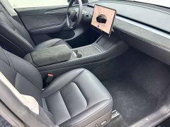 Tesla Model Y Rear-Wheel Drive - ფოტო 12