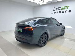 Tesla Model Y Rear-Wheel Drive - ფოტო 7