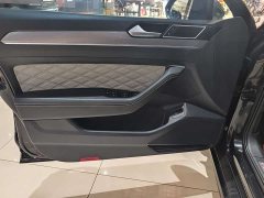 Volkswagen Magotan 2 Million Units Commemorative Edition 330TSI DSG Leading Version - ფოტო 3