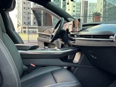 Cadillac XT5 2025 2.0T Luxury - ფოტო 18