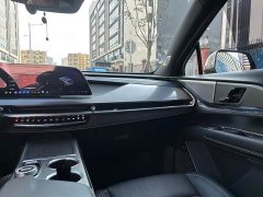 Cadillac XT5 2025 2.0T Luxury - ფოტო 9