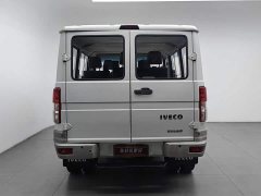 Iveco Daily 2021 2.5T A35 M1 Minibus 5-9 Seats Short Wheelbase Low Roof Dual Wheels Manual Door - ფოტო 4