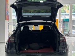 Tesla Model Y 2024 Rear-Wheel Drive - ფოტო 8