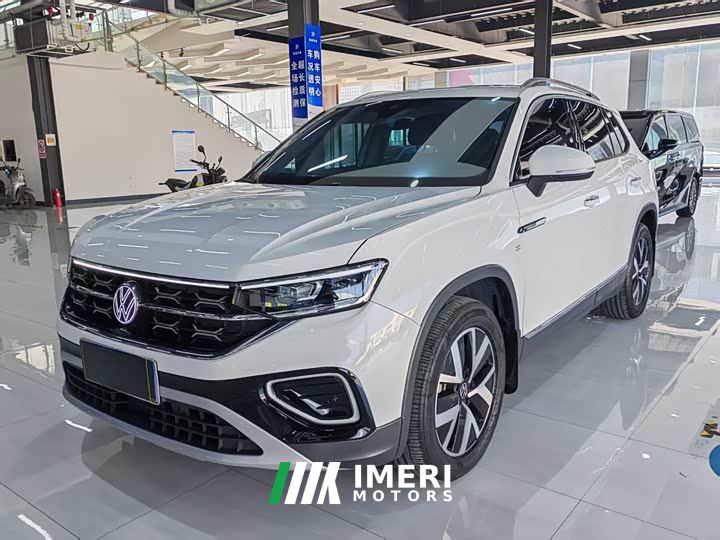 Volkswagen Taos 330TSI FWD Luxury Plus Advanced Edition