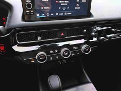Honda Civic 240TURBO CVT Dynamic Edition - ფოტო 14