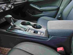 Honda Civic 240TURBO CVT Dynamic Edition - ფოტო 15