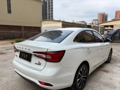 SAIC MG i5 2020 1.5L Automatic 4G Connected Flagship Edition - ფოტო 9