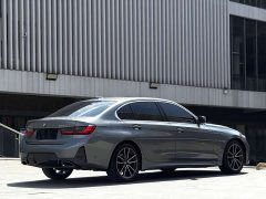 BMW 3 Series 325Li M Sport Package - ფოტო 8
