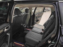 Volkswagen Tiguan L Outstanding Edition 300TSI Automatic Two-Wheel Drive Dragon Ascendant Version - ფოტო 7