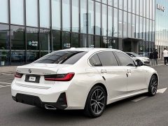 BMW 3 Series 325Li M Sport Package - ფოტო 16