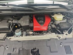 Toyota HIACE 3.5L Semi-Partition - ფოტო 10