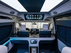 Toyota HIACE 3.5L Semi-Partition - ფოტო 16