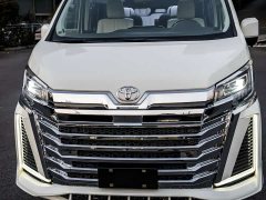 Toyota HIACE 3.5L Semi-Partition - ფოტო 2