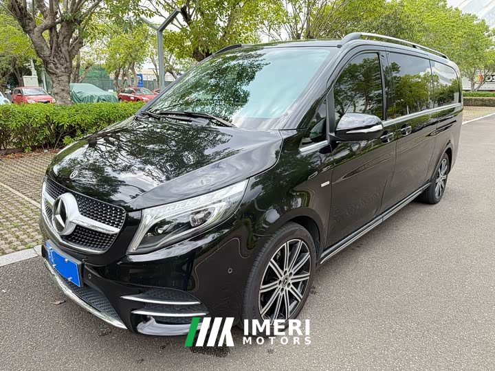 Mercedes-Benz V-Class V 260 L Long Wheelbase Luxury Edition