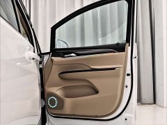 Buick GL8 Land Executive Cabin Advance Edition - ფოტო 8