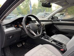 Volkswagen Magotan 2 Million Units Commemorative Edition 330TSI DSG Leading Version - ფოტო 4