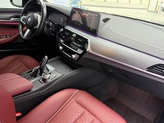 BMW 5 Series Facelift 530Li xDrive M Sport Package - ფოტო 8