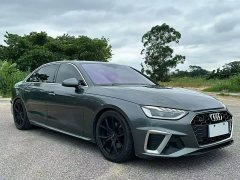 Audi A4L 2020 40 TFSI Luxury Sport - ფოტო 3