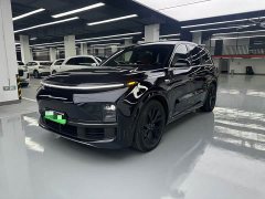 Li Auto L8 Pro - ფოტო 1