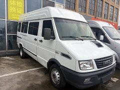 Iveco Daily 2022 2.5T A37 M1 Minibus 5-9 Seater Long Wheelbase Mid-roof Dual Wheels Side Sliding Door - ფოტო 3