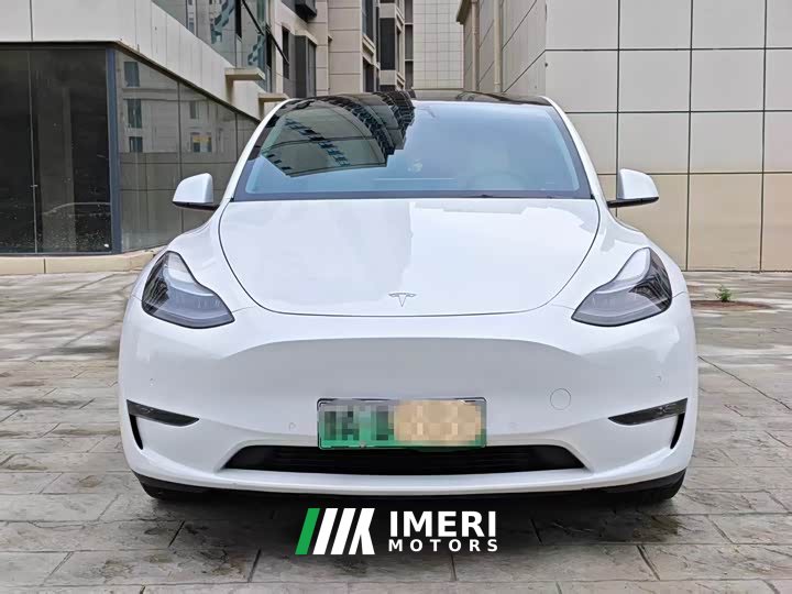 Tesla Model Y Long Range All-Wheel Drive - ავტომობილი ჩინეთიდან