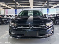 Volkswagen Magotan 2020 330TSI DSG Advance - ფოტო 2