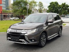 Mitsubishi Outlander 2020 2.0L FWD Comfort 7-Seater - ფოტო 1
