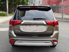 Mitsubishi Outlander 2020 2.0L FWD Comfort 7-Seater - ფოტო 5