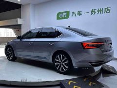 Skoda Superb TSI280 DSG Prestige - ფოტო 4