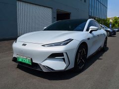 Geely Galaxy E8 2024 550km Rear-Wheel Drive Pro - ფოტო 1