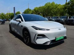 Geely Galaxy E8 2024 550km Rear-Wheel Drive Pro - ფოტო 3
