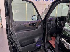 Toyota Vellfire Crown Hybrid 2.5L Premium Edition - ფოტო 12