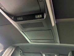 Toyota Vellfire Crown Hybrid 2.5L Premium Edition - ფოტო 20