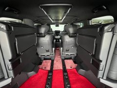 Toyota Vellfire Crown Hybrid 2.5L Premium Edition - ფოტო 9