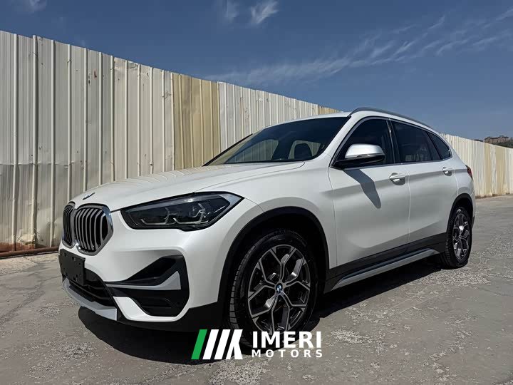 BMW X1 sDrive20Li Premium Edition