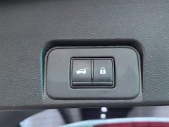 Nissan Qashqai e-POWER Hybrid Dual Motor AWD Premium Edition - ფოტო 9