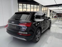 Audi Q5L 40T Luxury Dynamic - ფოტო 12