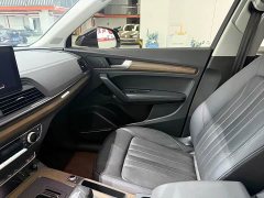 Audi Q5L 40T Luxury Dynamic - ფოტო 8