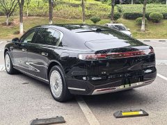 Luxeed Zun S800 Extended Range Starlight Premium Edition 5-Seater (192-line LiDAR) - ფოტო 11