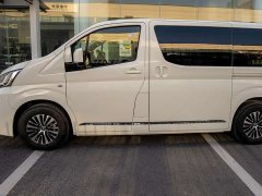 Toyota HIACE 3.5L Automatic - ფოტო 3