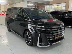 Toyota Vellfire Crown Hybrid 2.5L Premium Edition - ფოტო 3