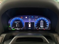 Toyota Vellfire Crown Hybrid 2.5L Premium Edition - ფოტო 8