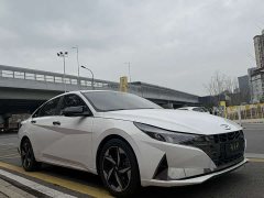Hyundai Elantra 240TGDi DCT LUX Luxury Edition - ფოტო 3