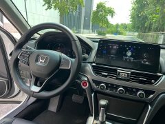 Honda Accord 2022 260TURBO Luxury Edition - ფოტო 15