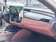 Lexus ES 200 Premium Edition - ფოტო 12