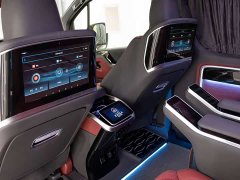 Toyota HIACE 3.5L Automatic - ფოტო 14