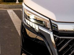 Toyota HIACE 3.5L Automatic - ფოტო 5