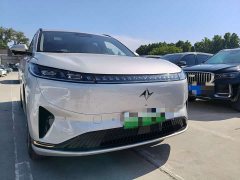 Dongfeng eπ008 210Max Extended Range 6-Seater - ფოტო 1