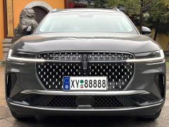 Lincoln Navigator 2.0T AWD Prestige - ფოტო 2